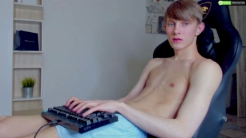 Junimiguy  18-11-2021 video face